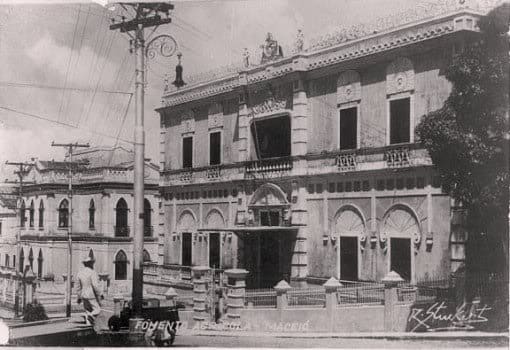 Museu de Arte Pierre Chalita