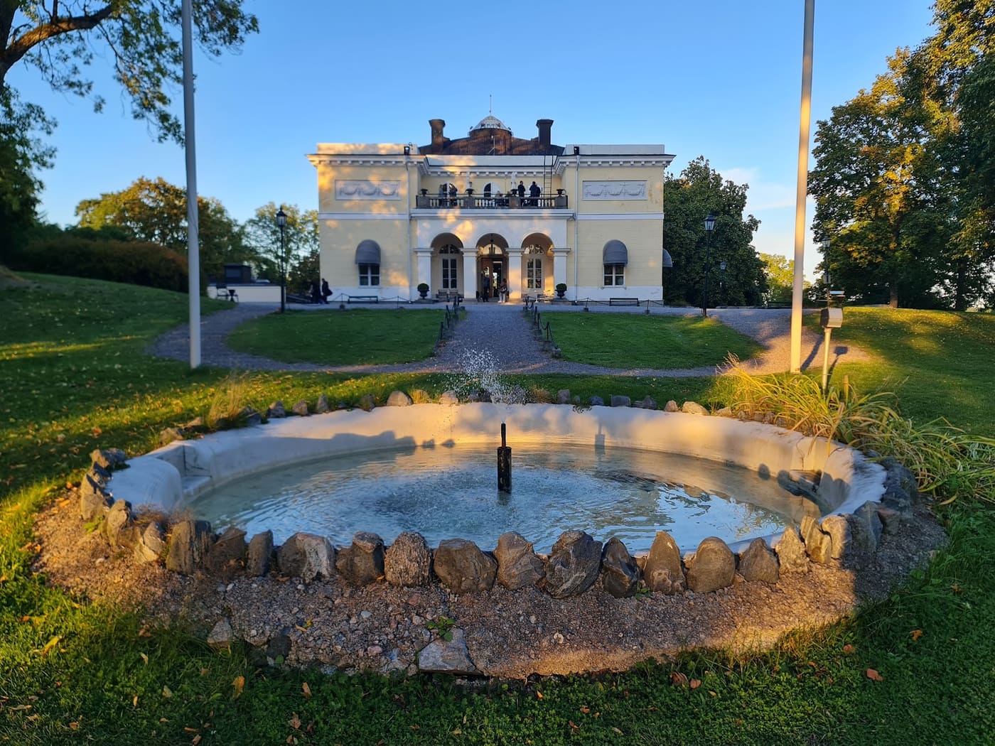 Aske Manor