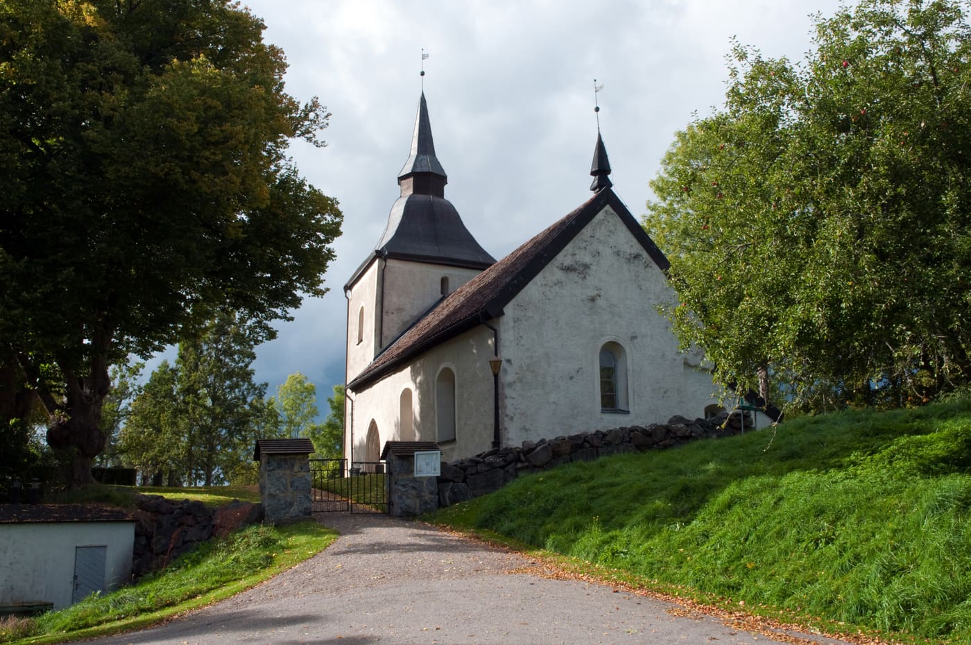 Bogsta Church