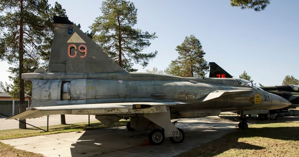 Flygmuseet F 21