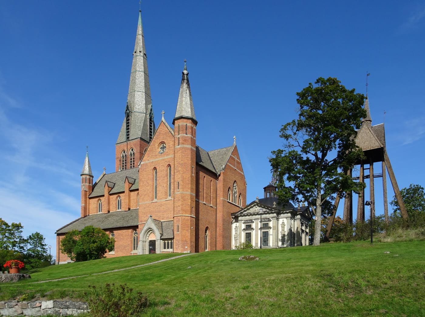 Floda Church