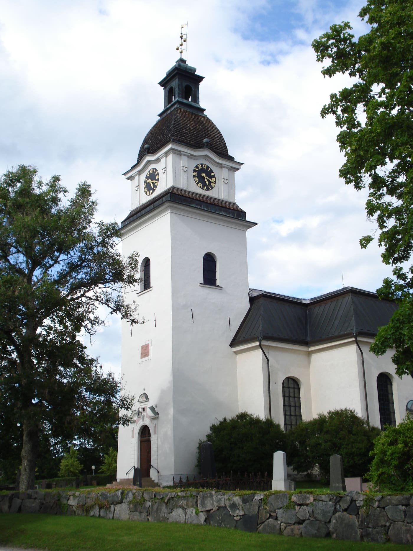 Götlunda Church