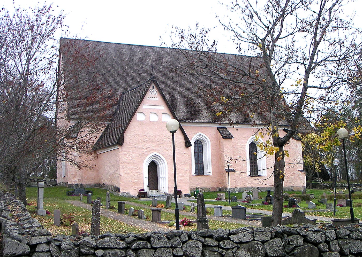 Hjälsta Church