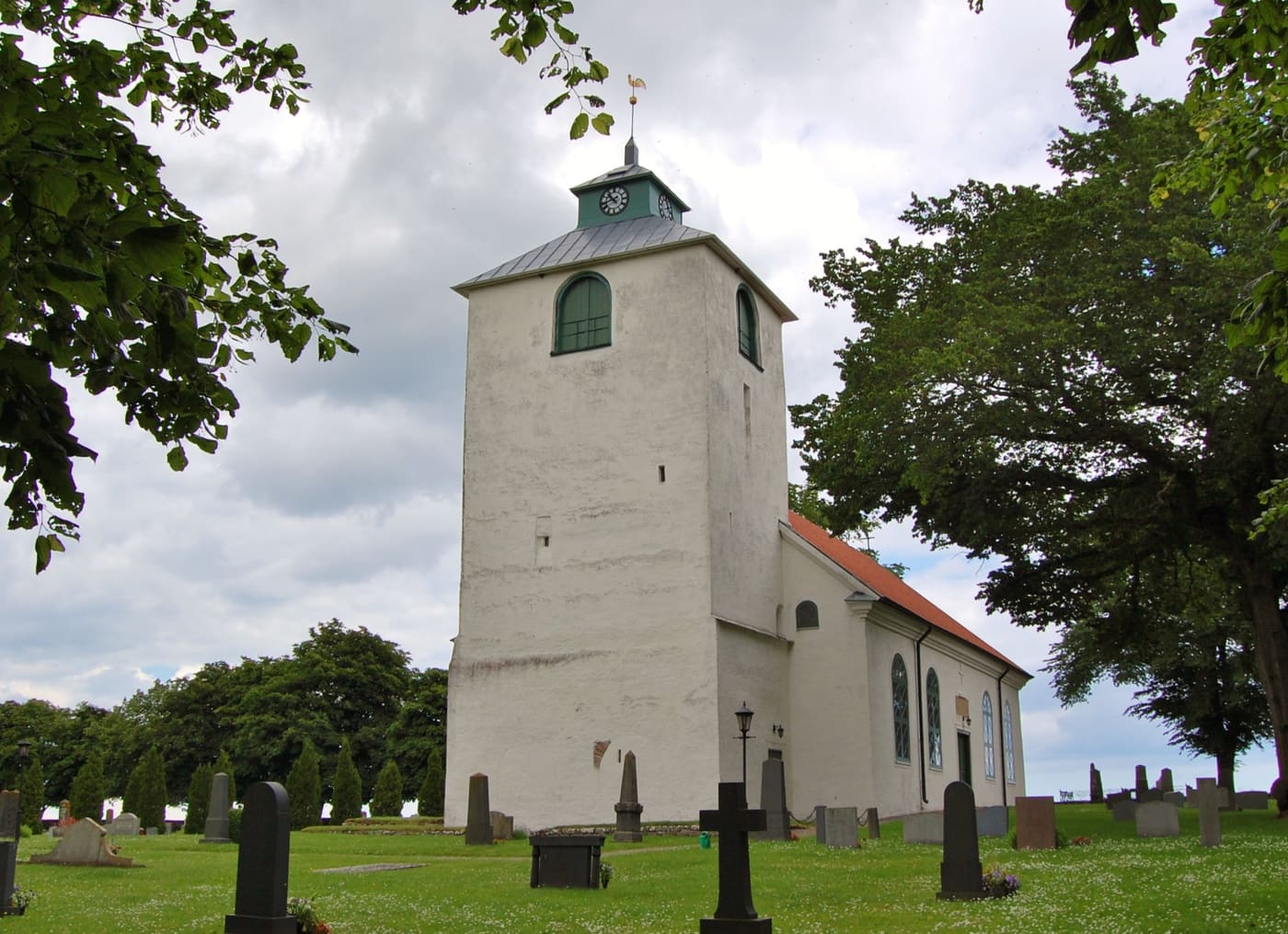 Hulterstad Church