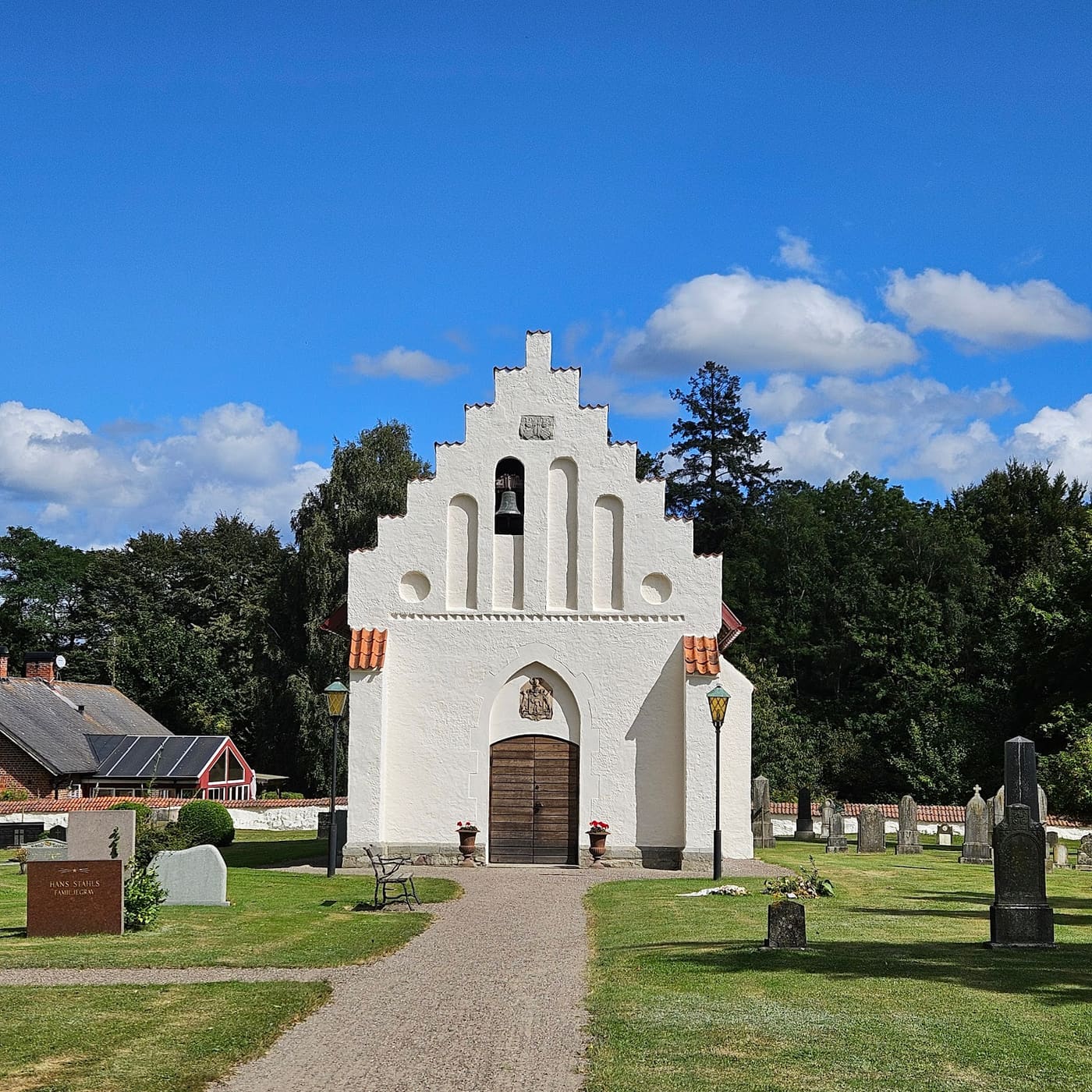 Hyby Church