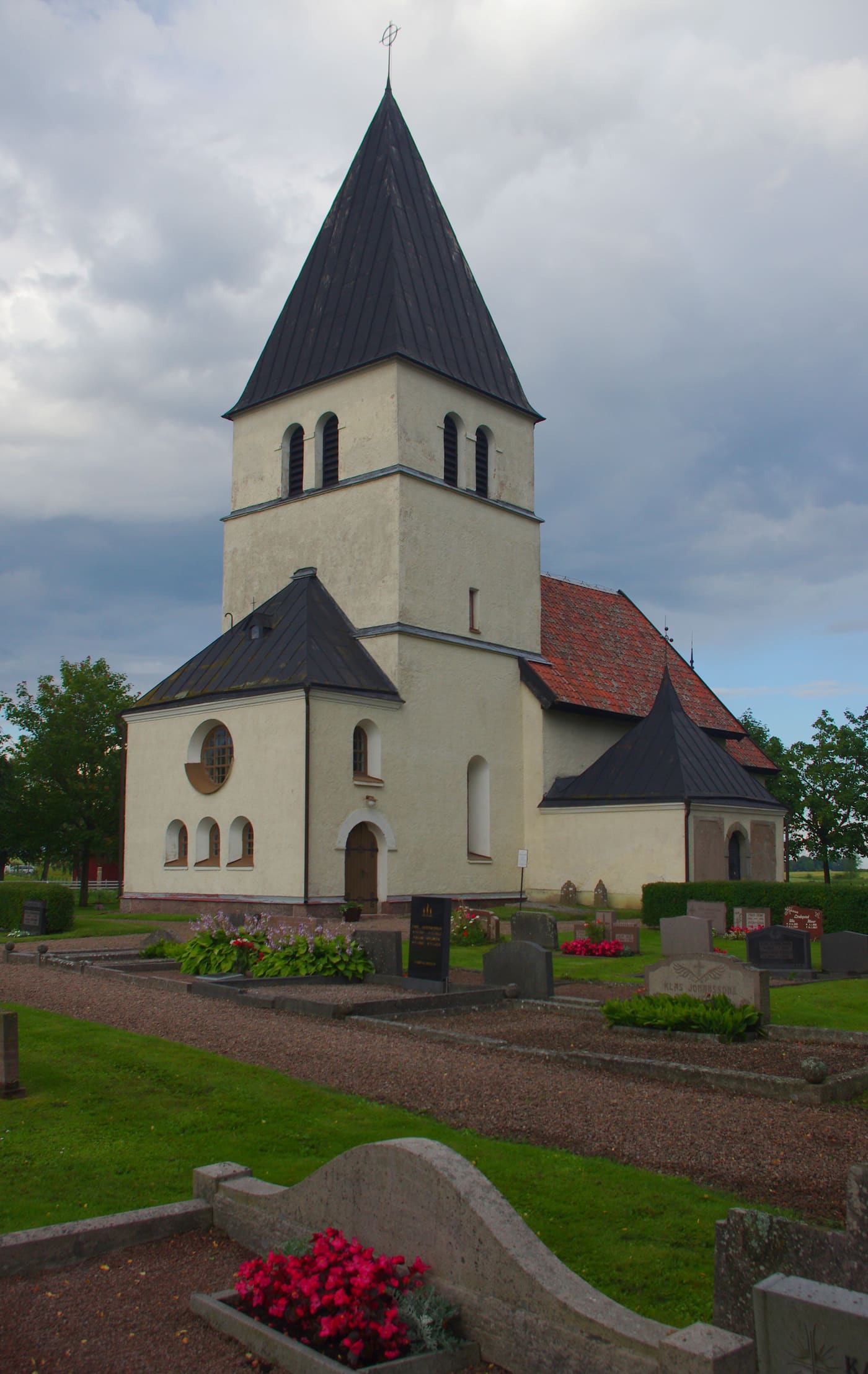 Hångsdala Church