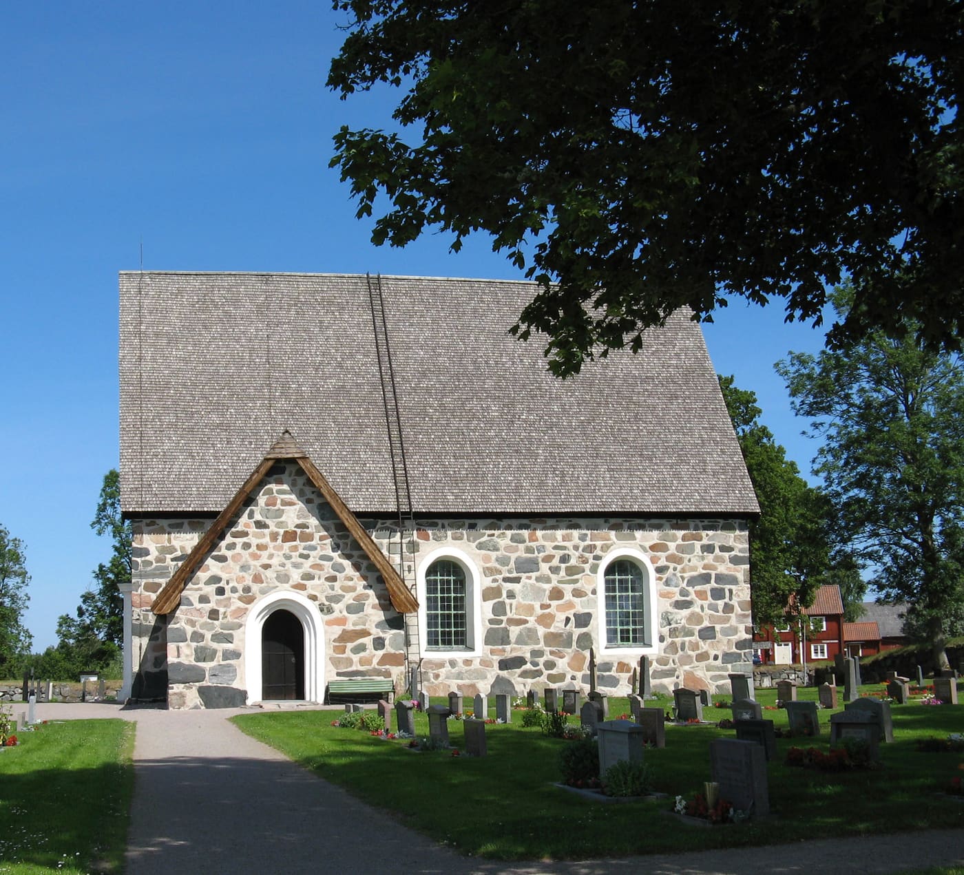 Hökhuvuds kyrka