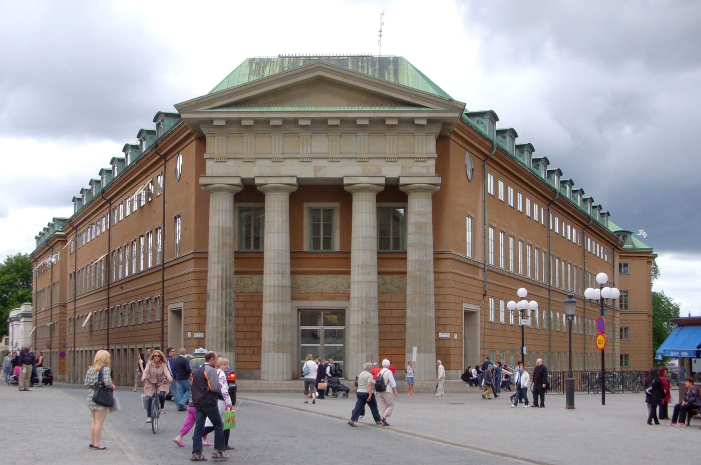 Kanslihuset