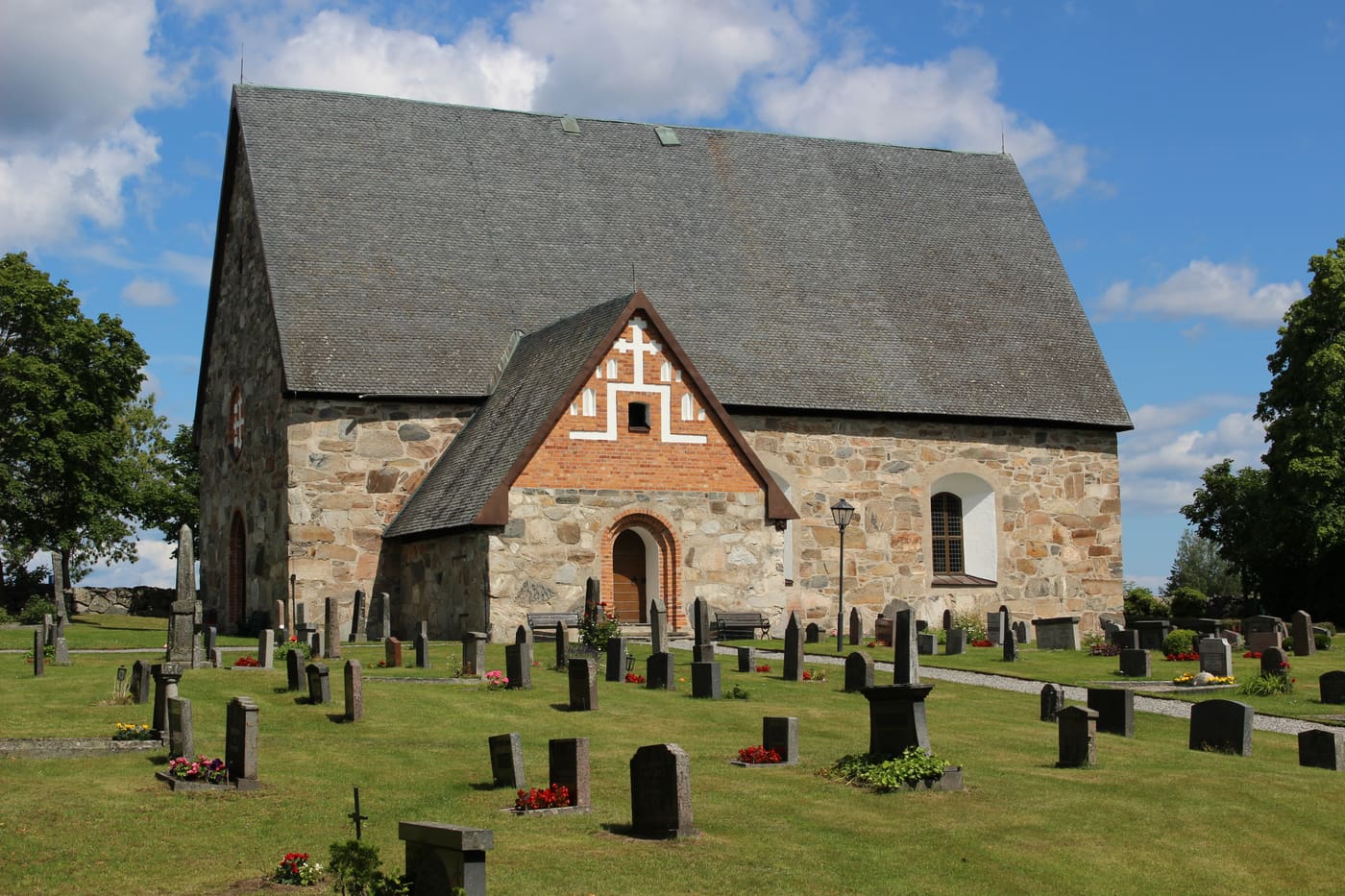 Kårsta Church