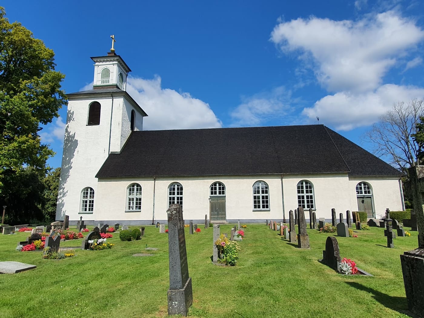 Långasjö Church