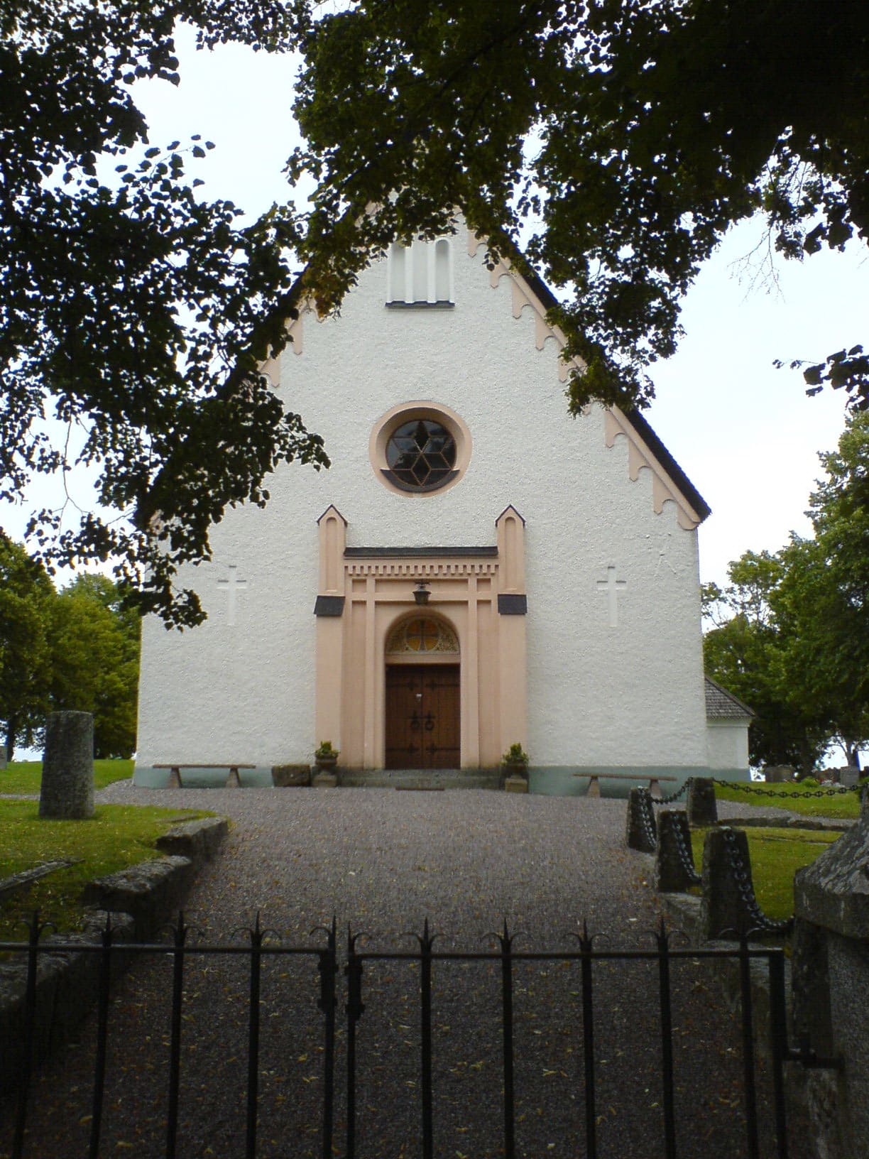 Löts kyrka, Uppland