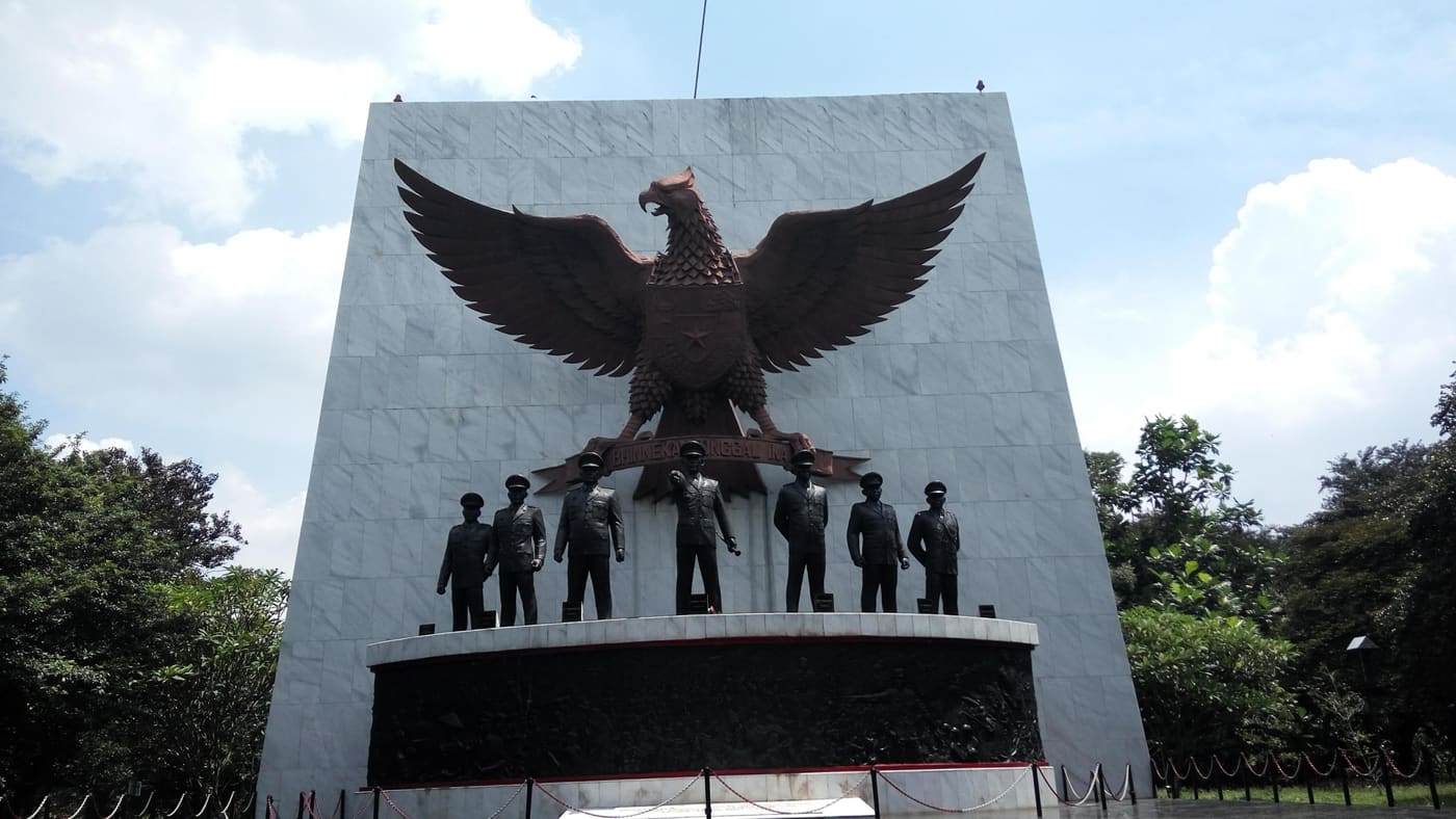 Monument of the Heroes of the Revolution