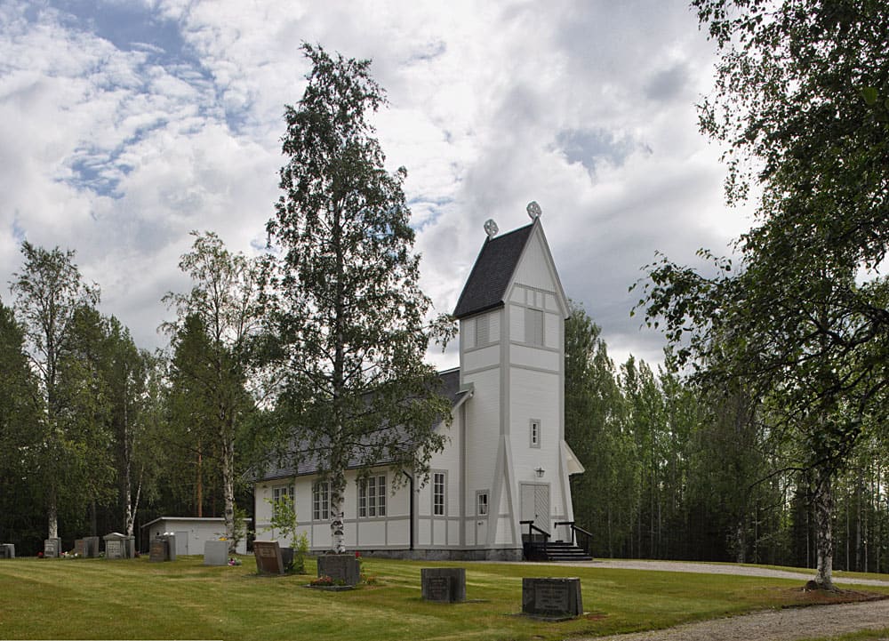 Puottaure Church