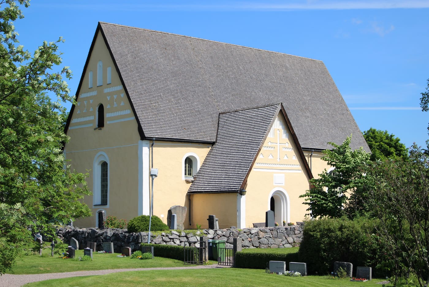Rasbokil Church