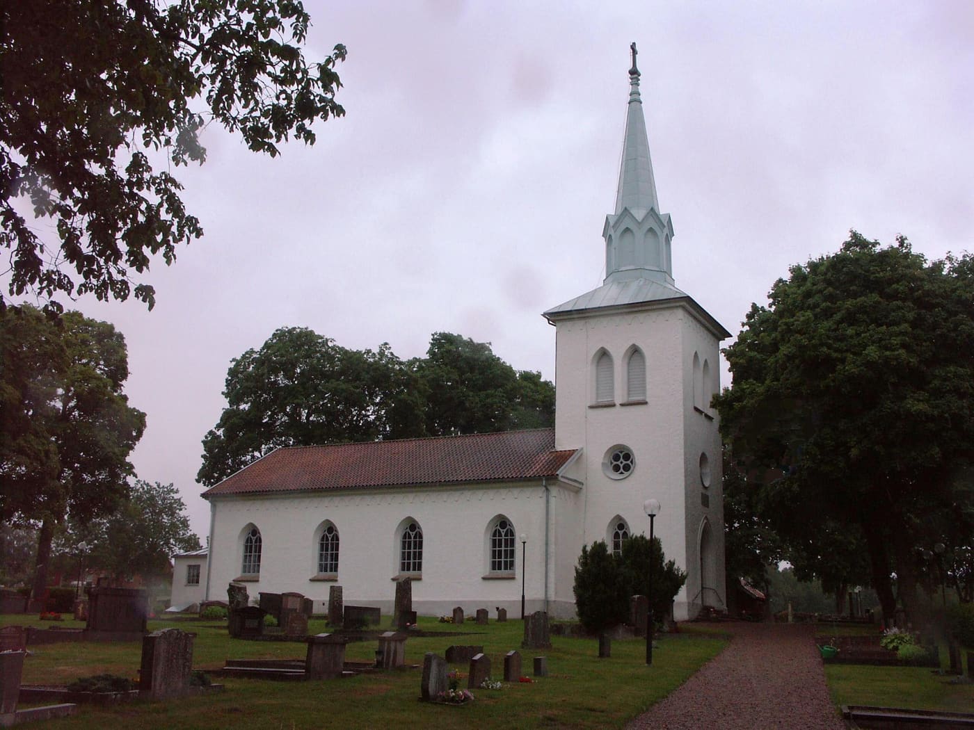 Remmene Church
