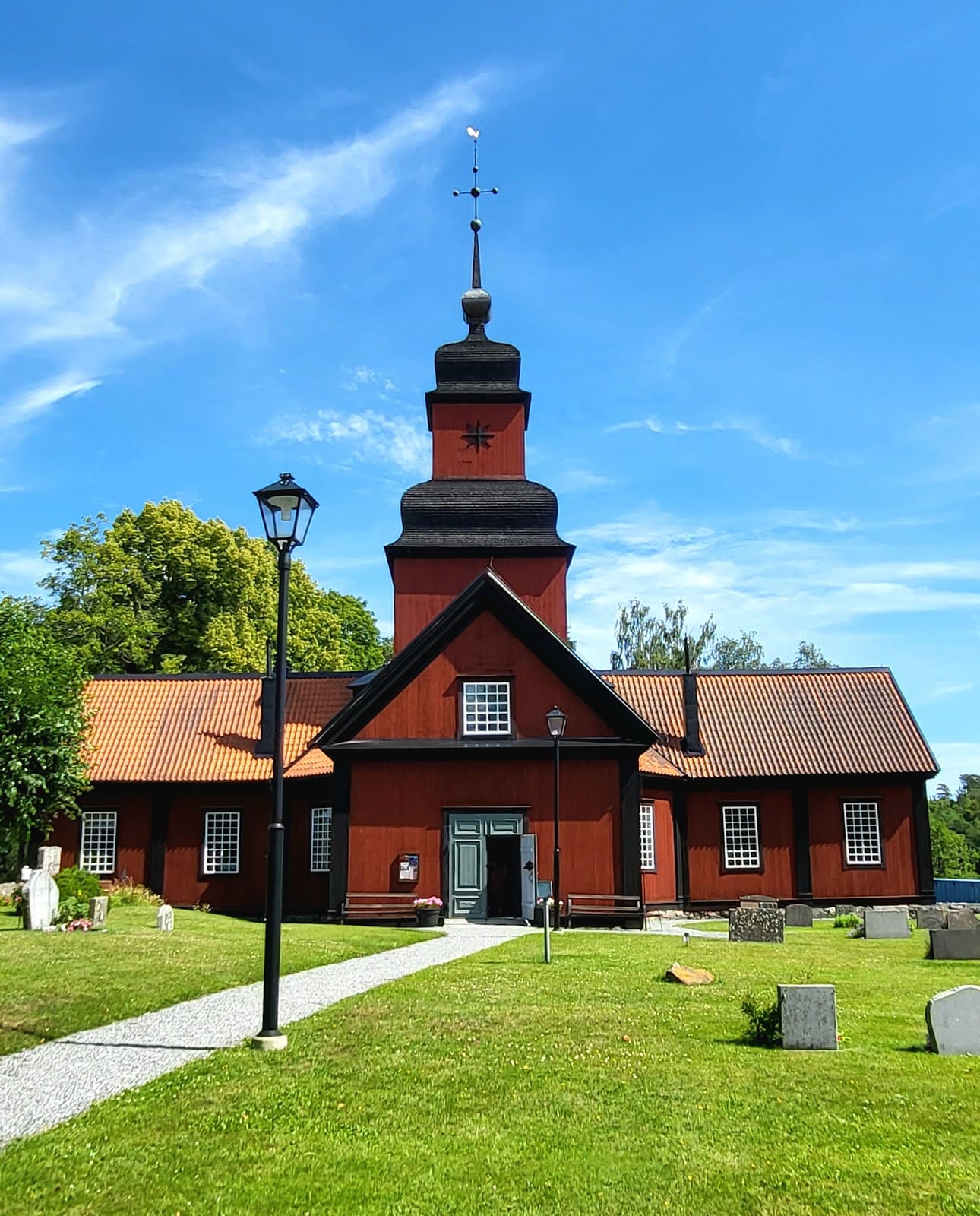 Roslags-Kulla Church