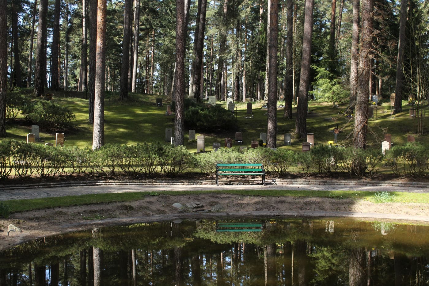 Skogskyrkogården