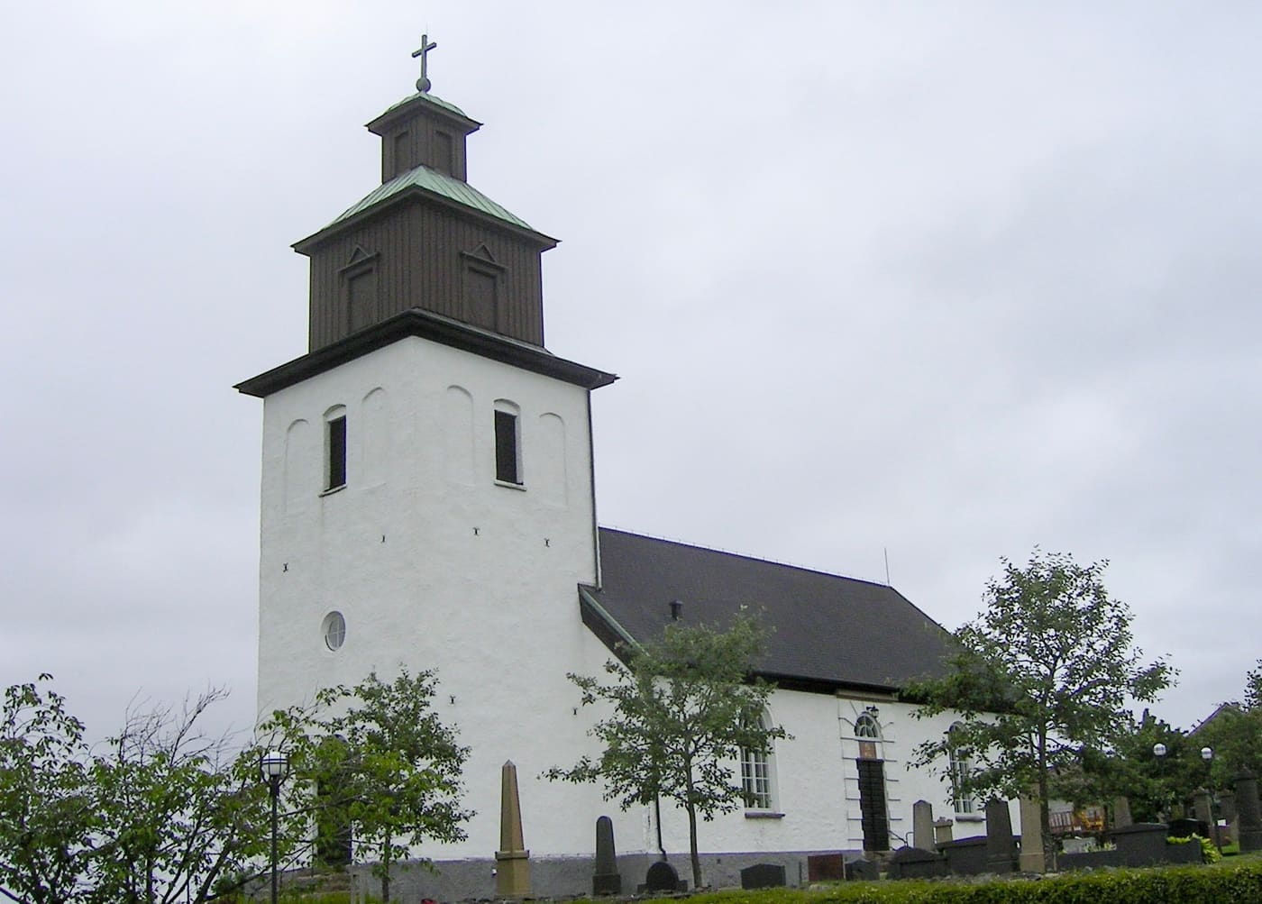 Stamnared Church