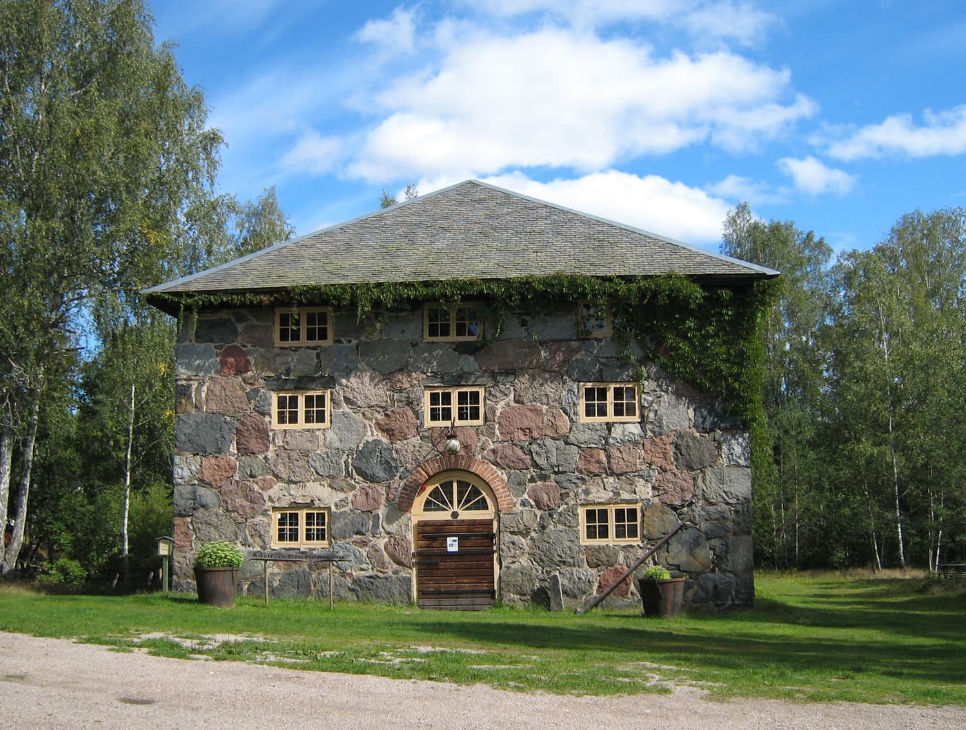 Stenmagasinet i Ädelfors