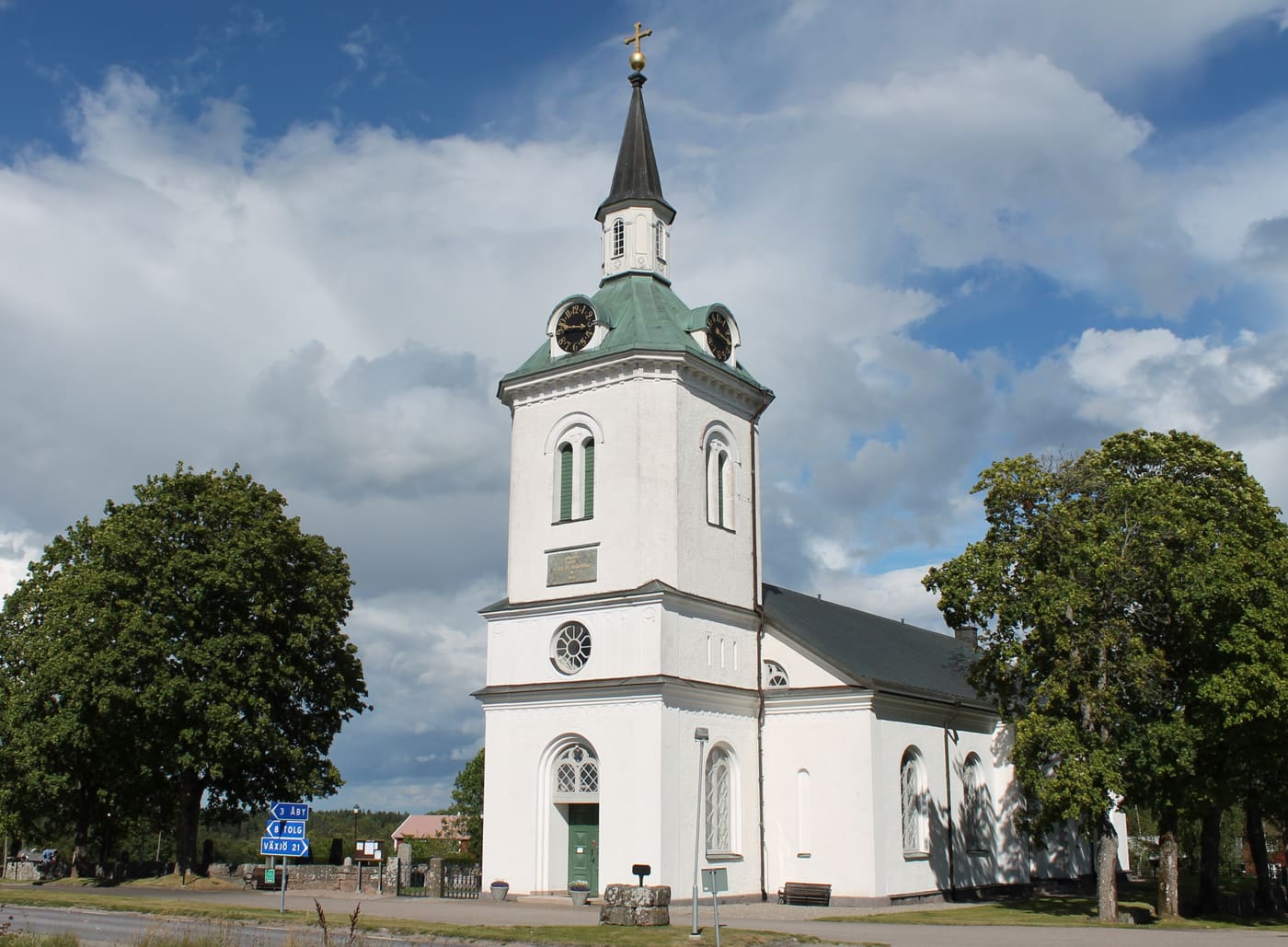Tjureda Church