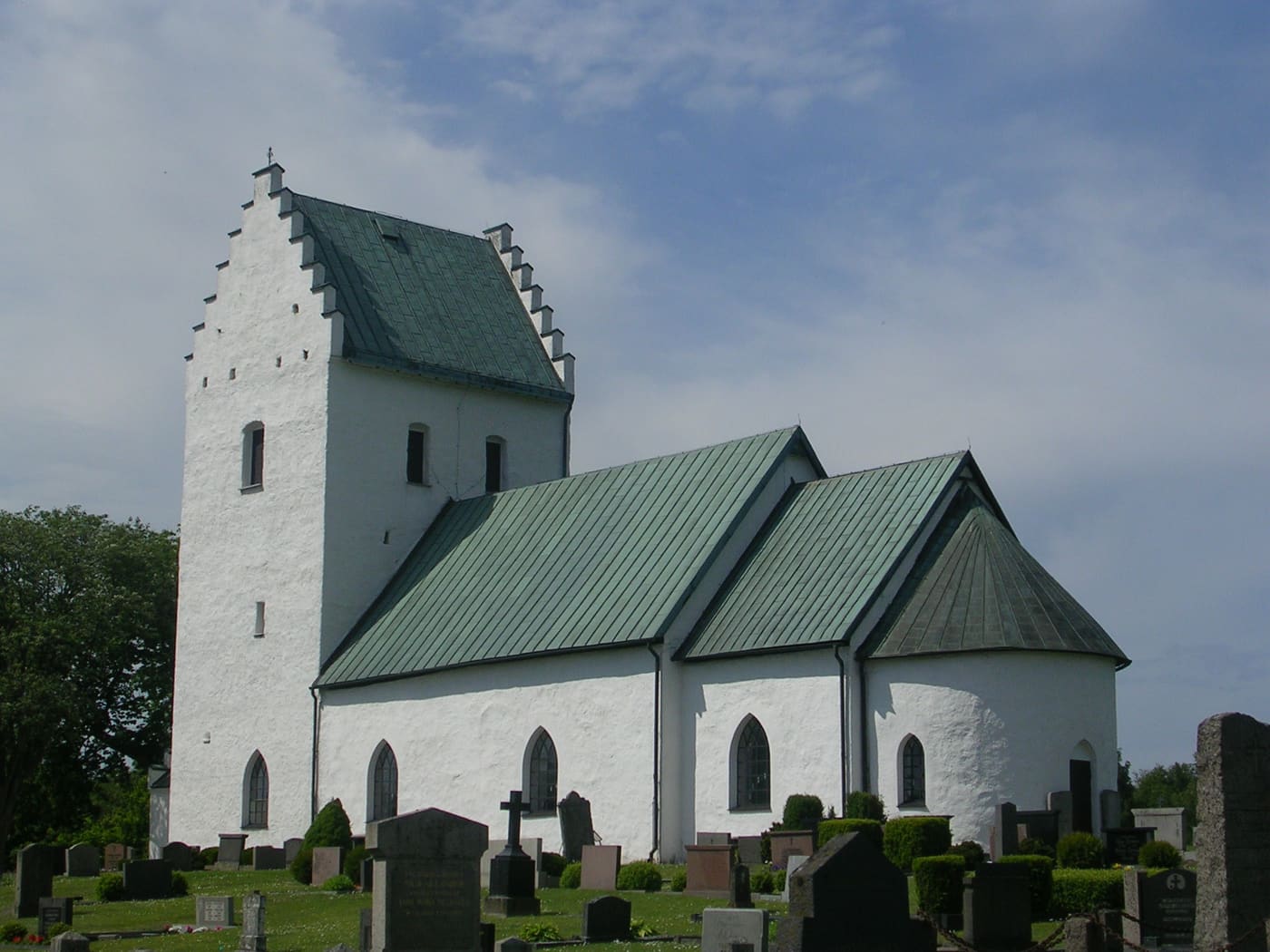Träne Church