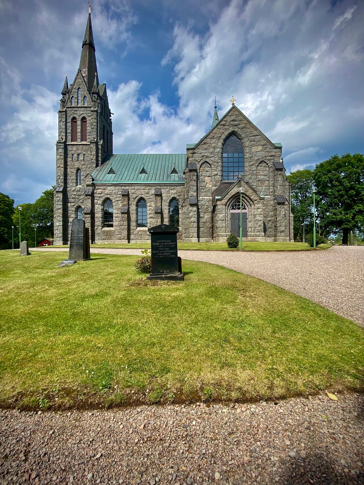 Vallsjö new Church
