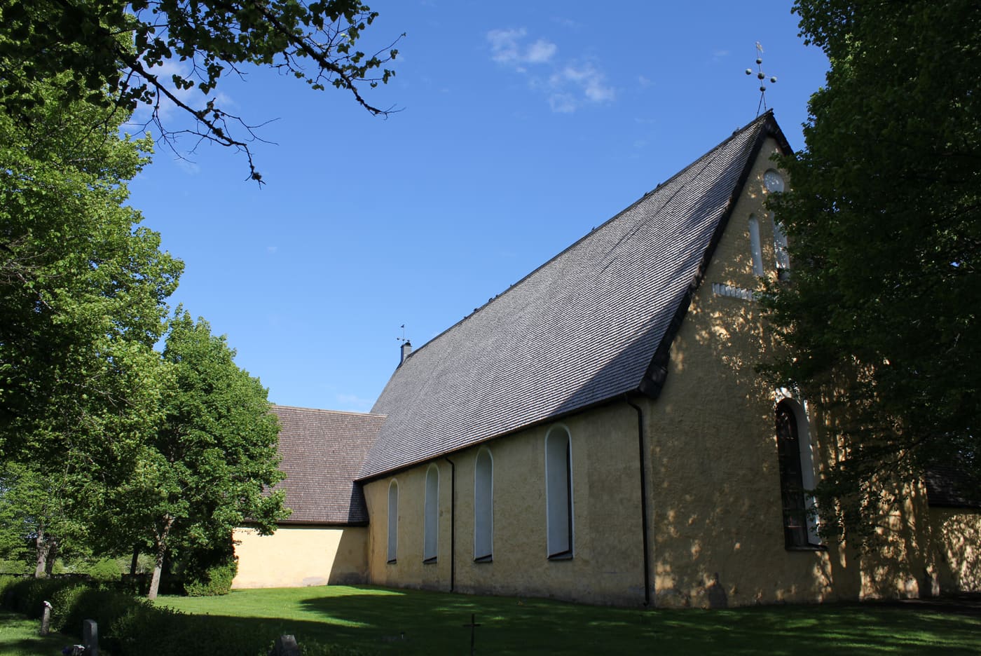 Veckholm Church