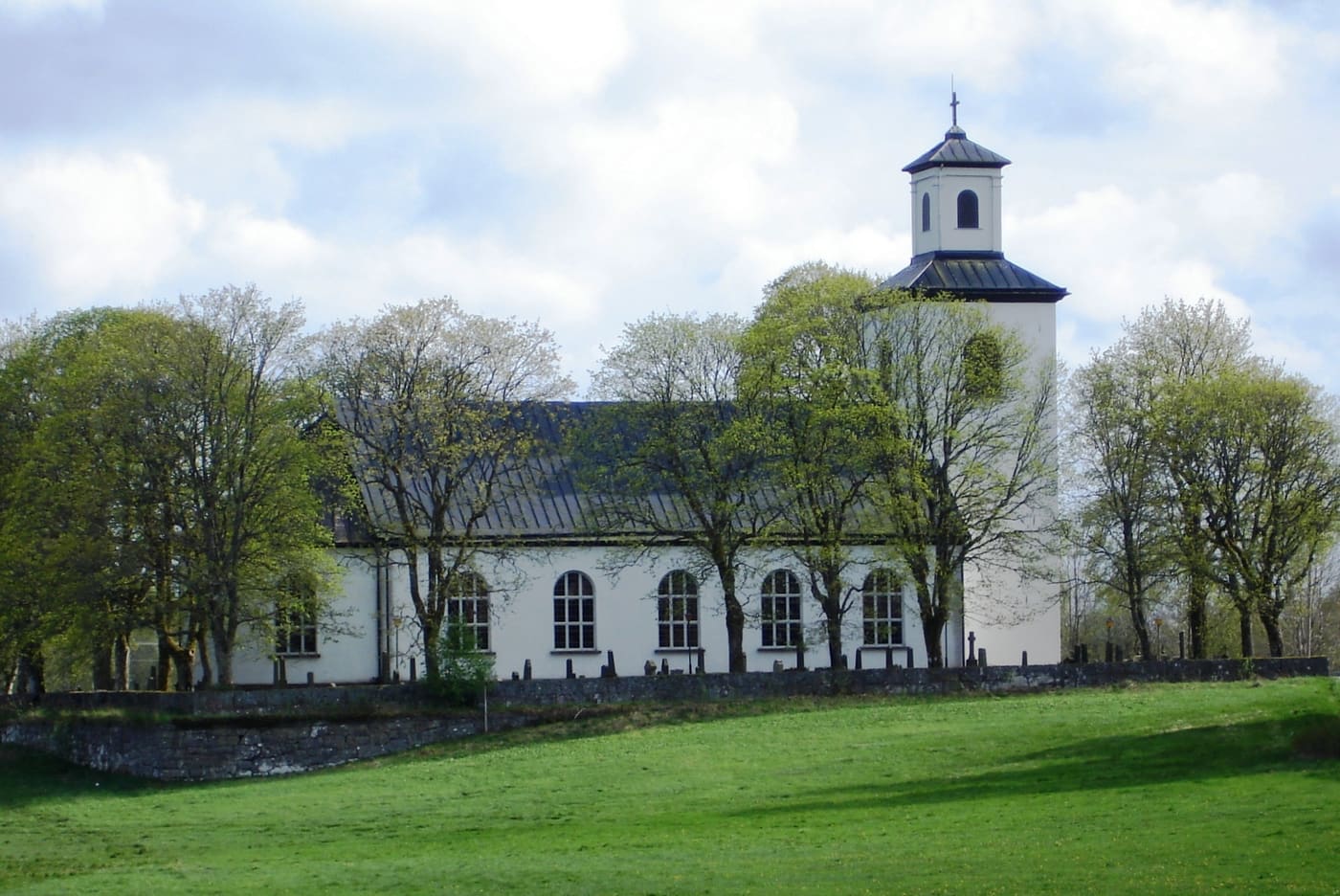 Vrå Church