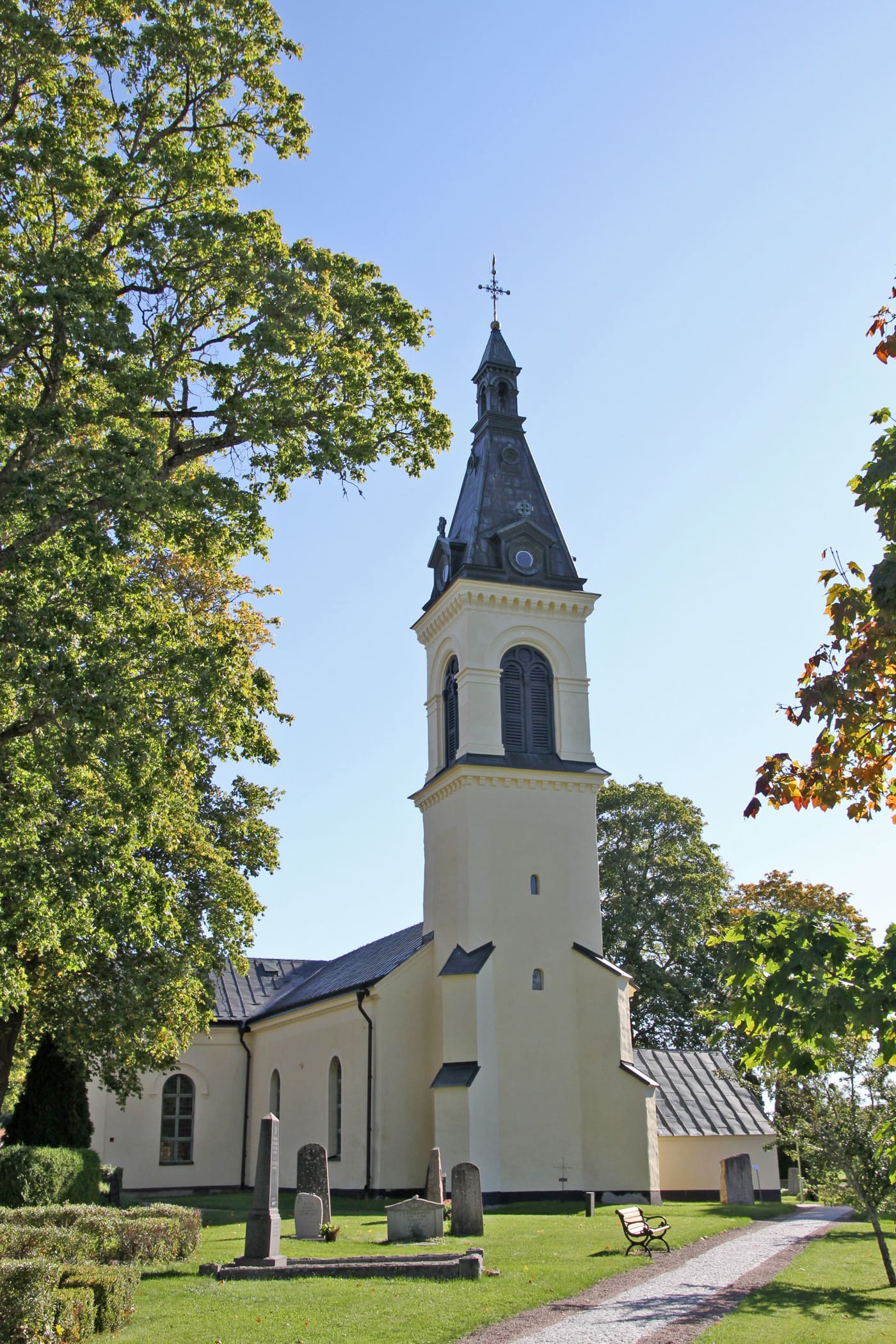 Vänge Church