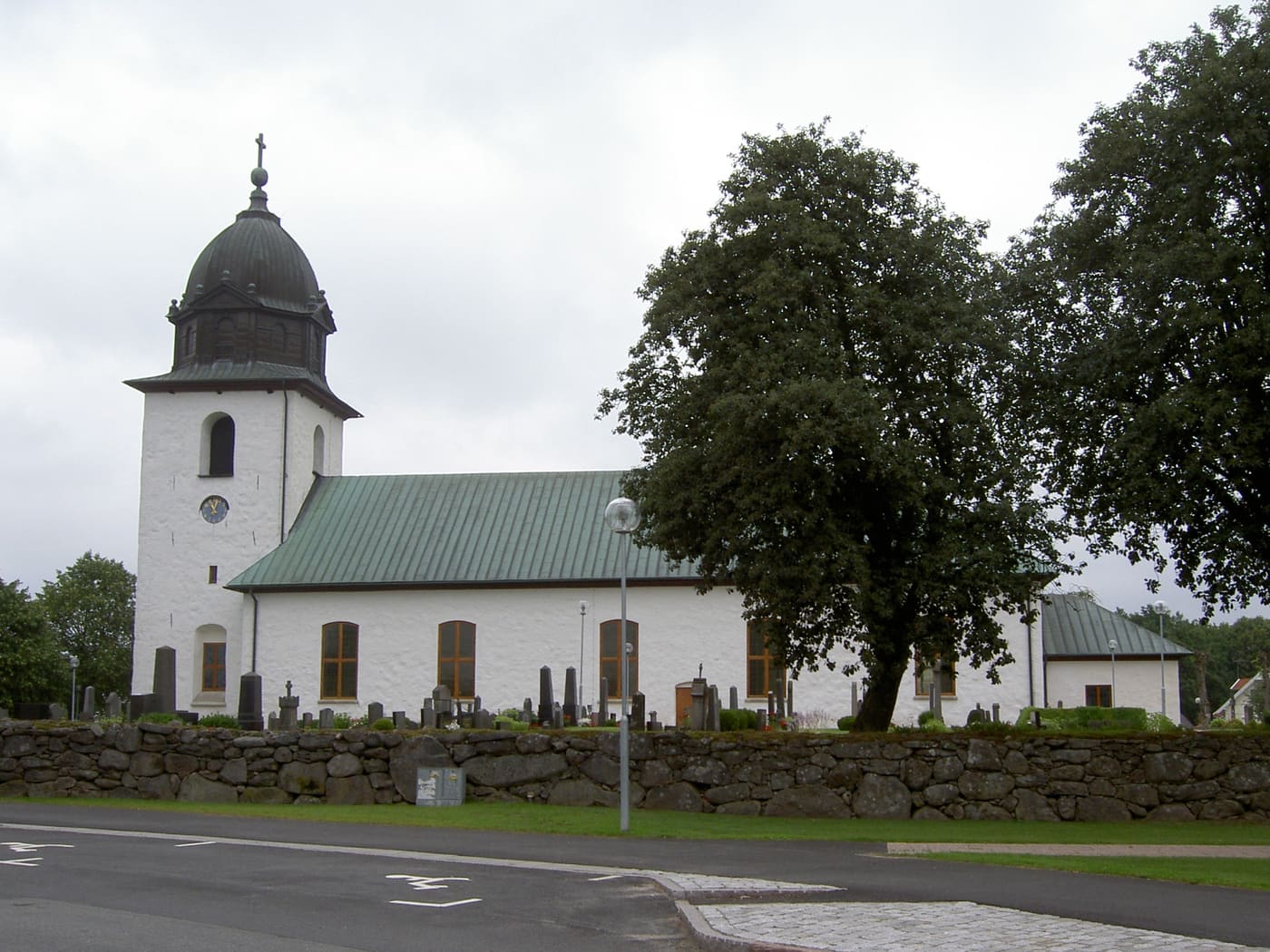 Örkeneds kyrka