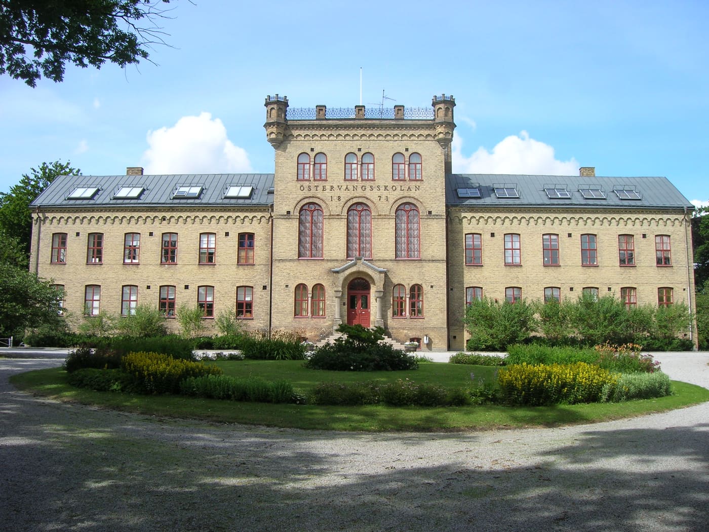 Östervång school