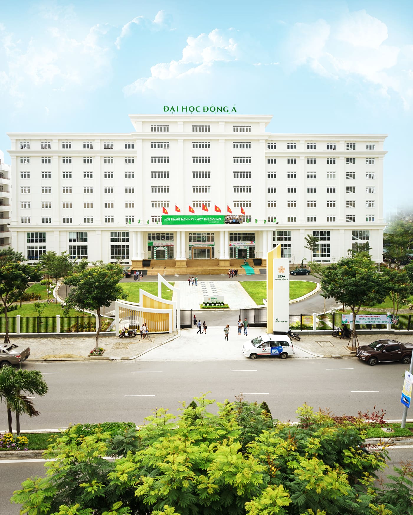 Đông Á University
