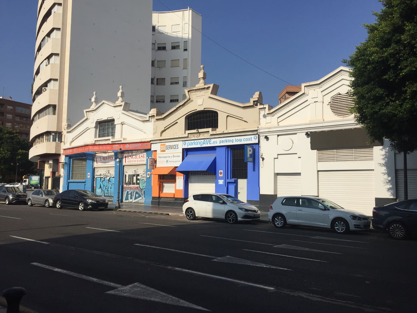 Adjoining Industrial Buildings at 45-49 Giorgeta avenue, Valencia