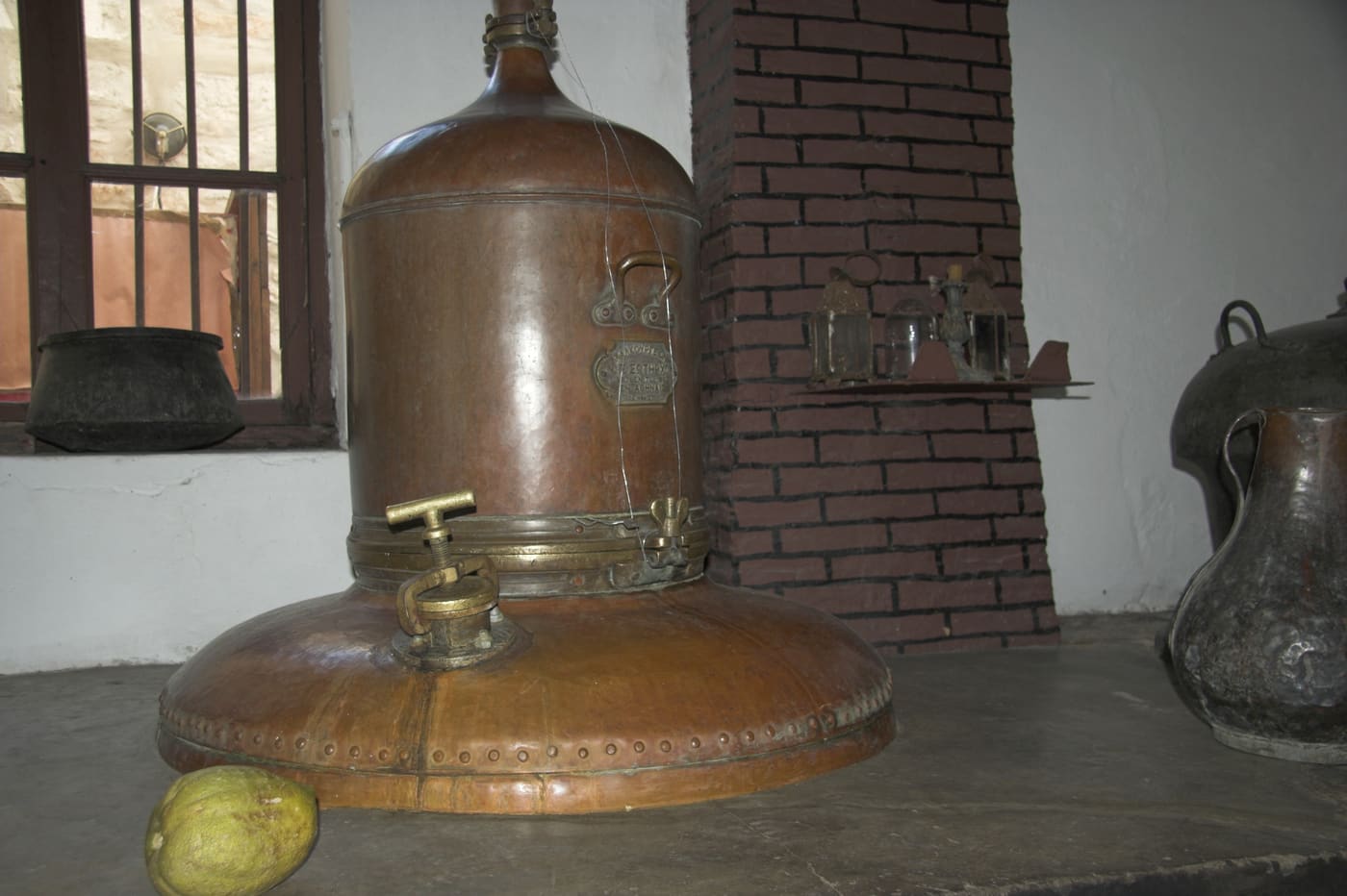 Kitron Naxou distillery (Vallindras Museum) in Chalkio