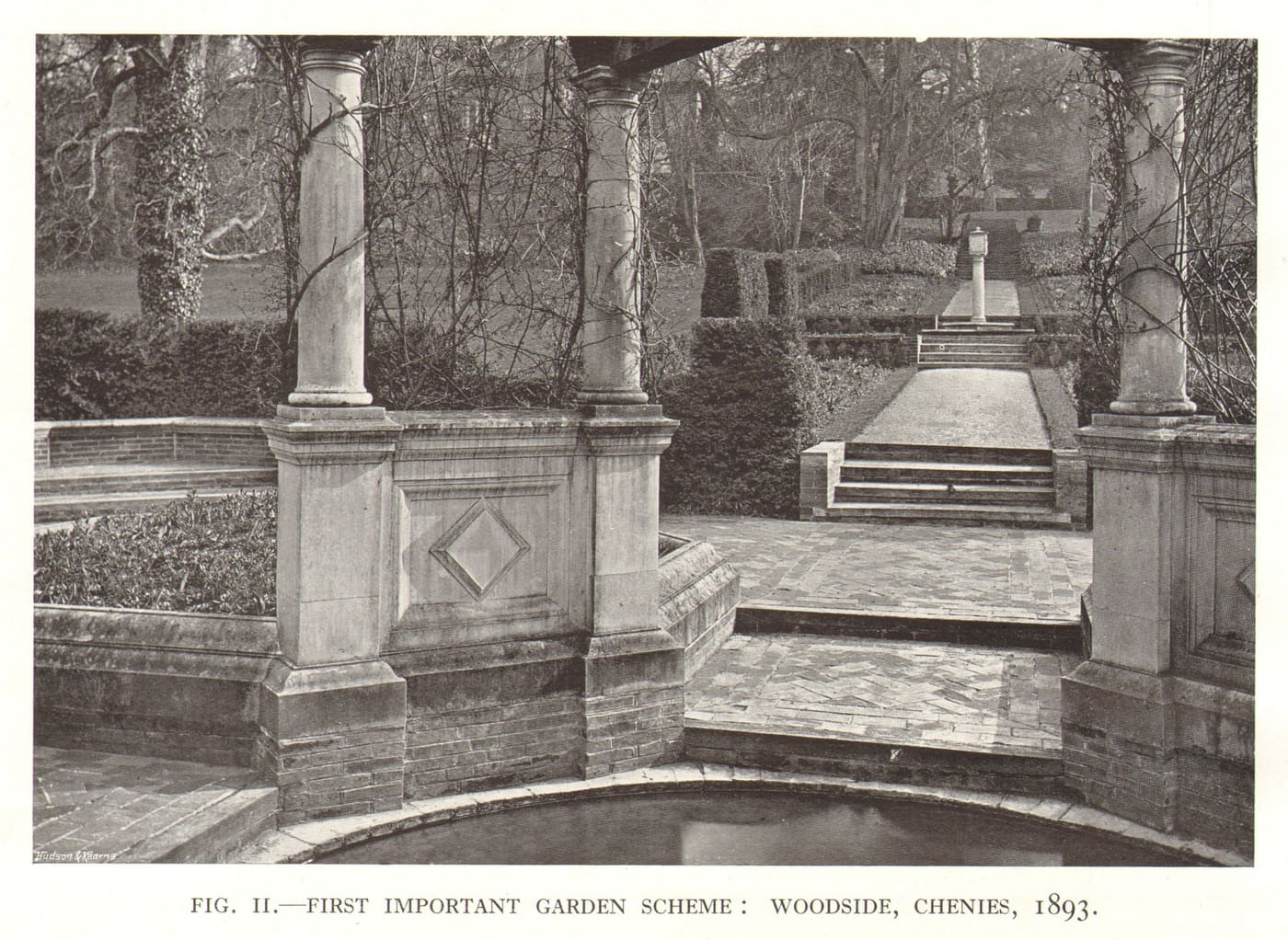 Woodside House Gardens