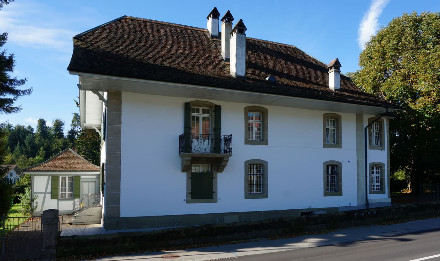 Sandhof Manor House