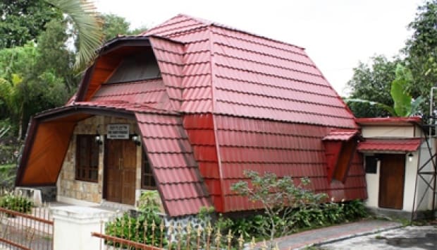 Sha'ar Hashamayim Synagogue (Tondano)
