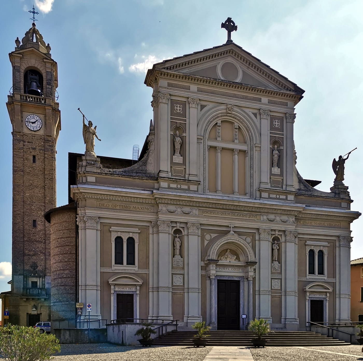 church ensemble San Giovanni Evangelista