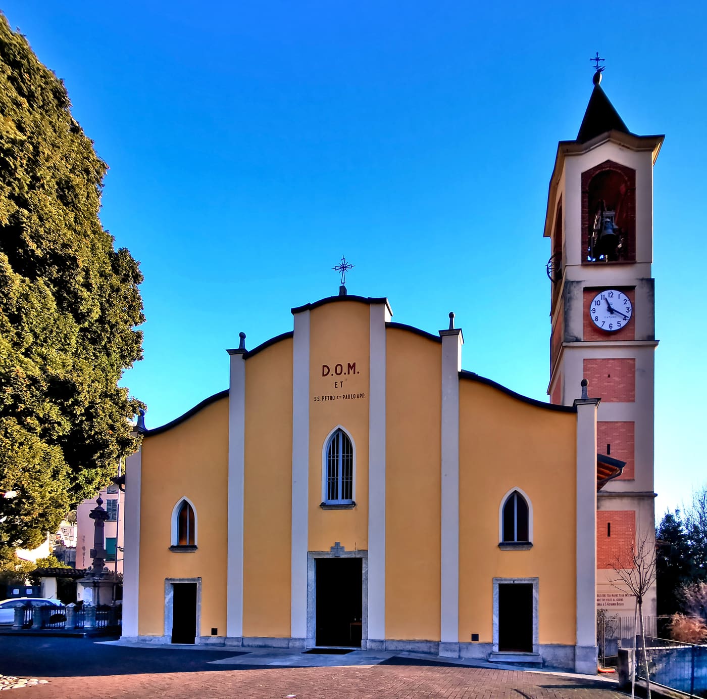 church Santi Pietro e Paolo Apostoli (complex)
