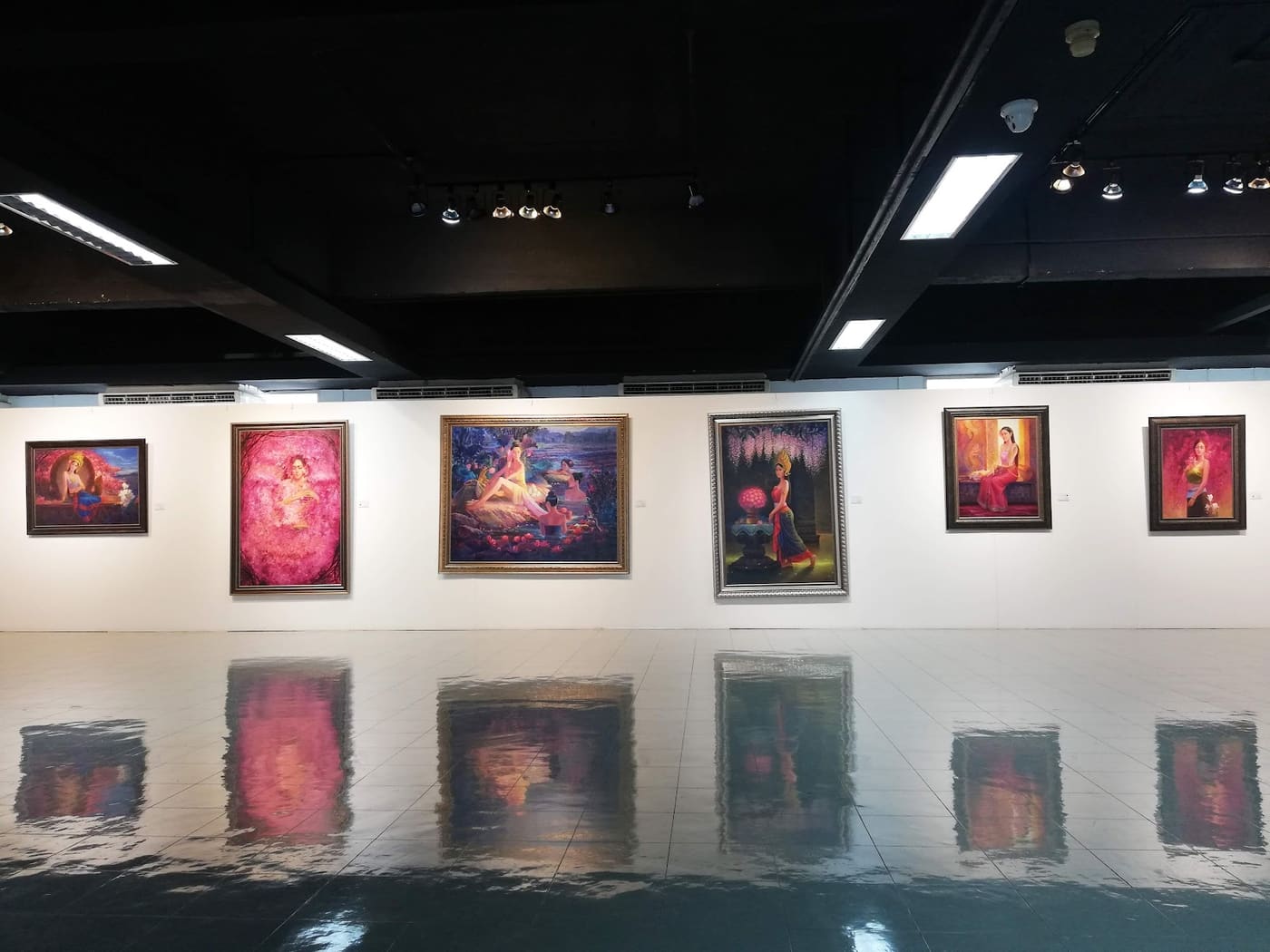 Jamjuree Art Gallery