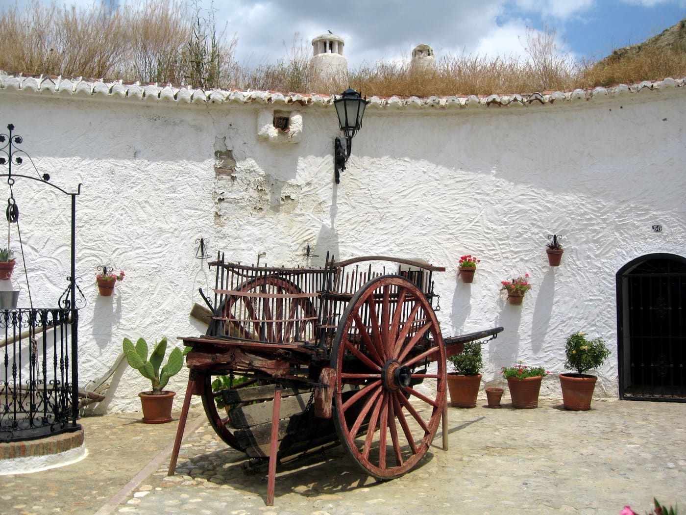 Cueva Museo de Costumbres Populares