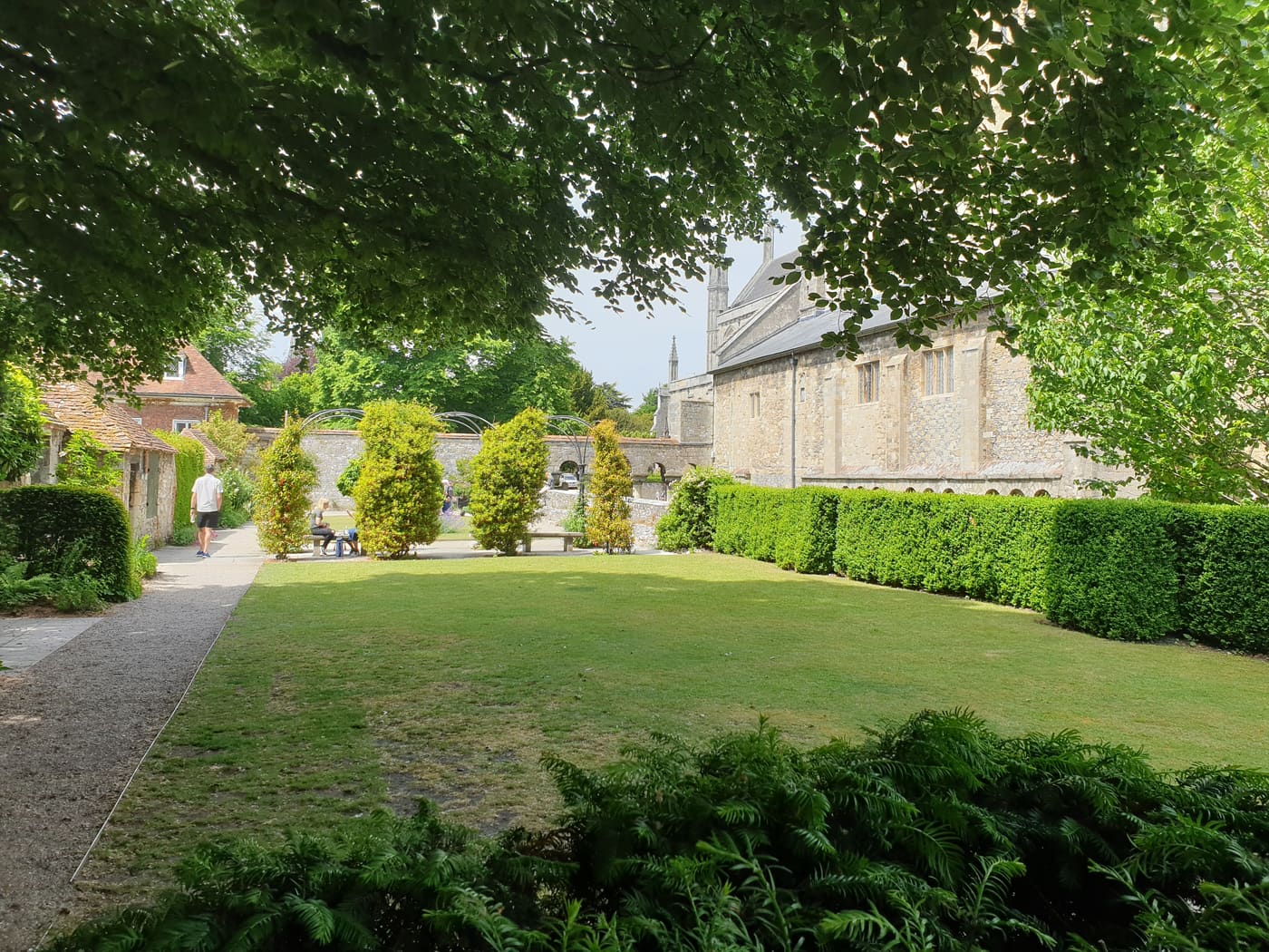 Dean Garnier Garden