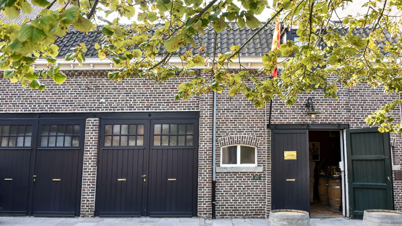 Liqueur distillery F. Senden-Devel