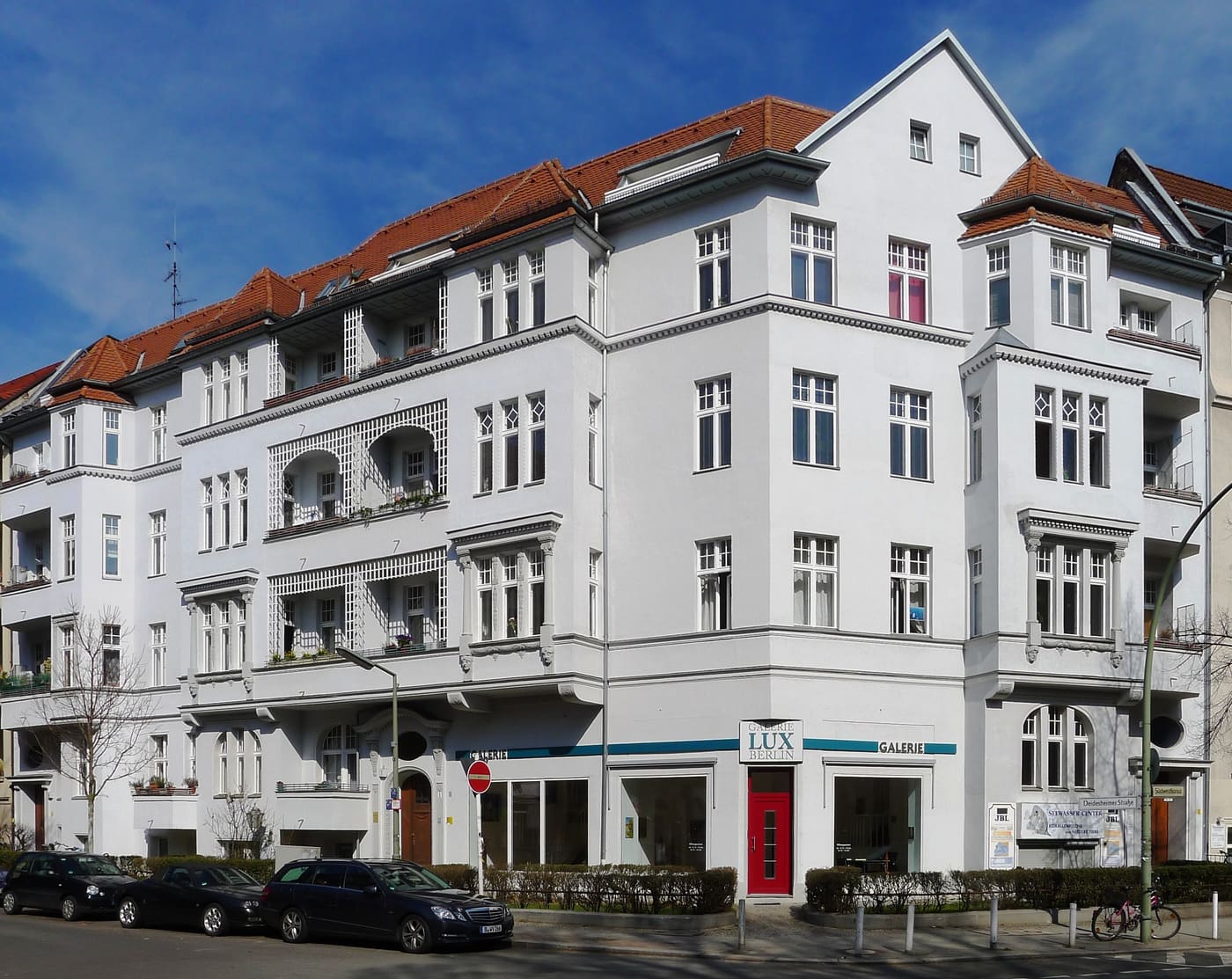 Ensemble Mietshäuser Südwestkorso 11-12A, 65-69, Deidesheimer Straße 1-1A, 29, Offenbacher Straße 30, Stubenrauchstraße 46-47, Taunusstraße 10