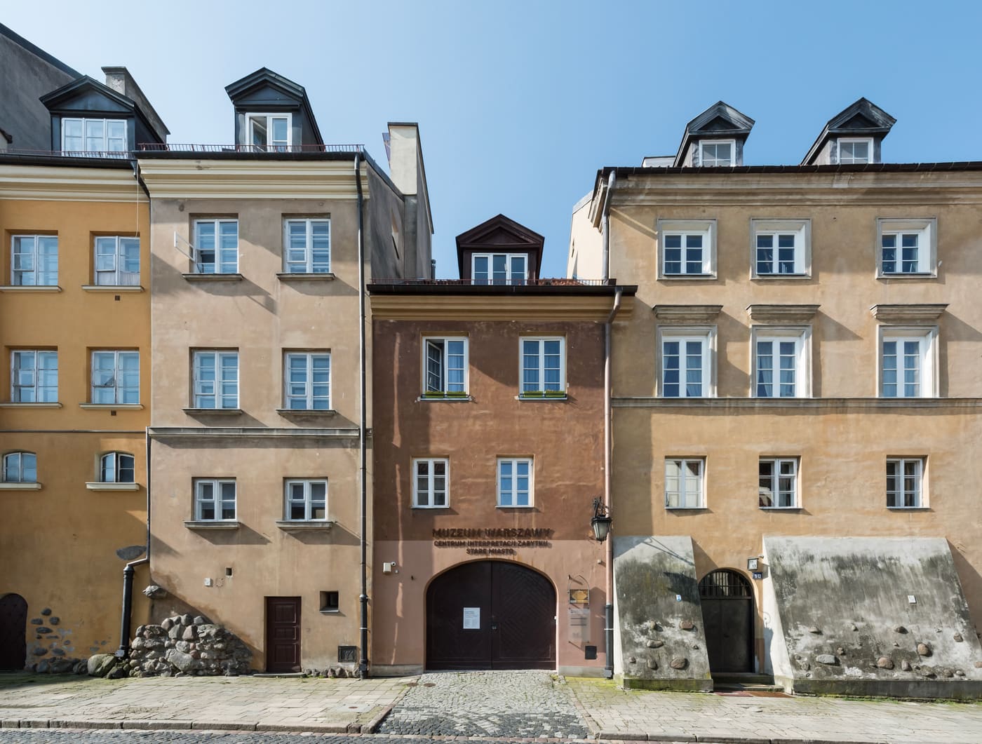 Warsaw's Old Town Heritage Interpretation Center