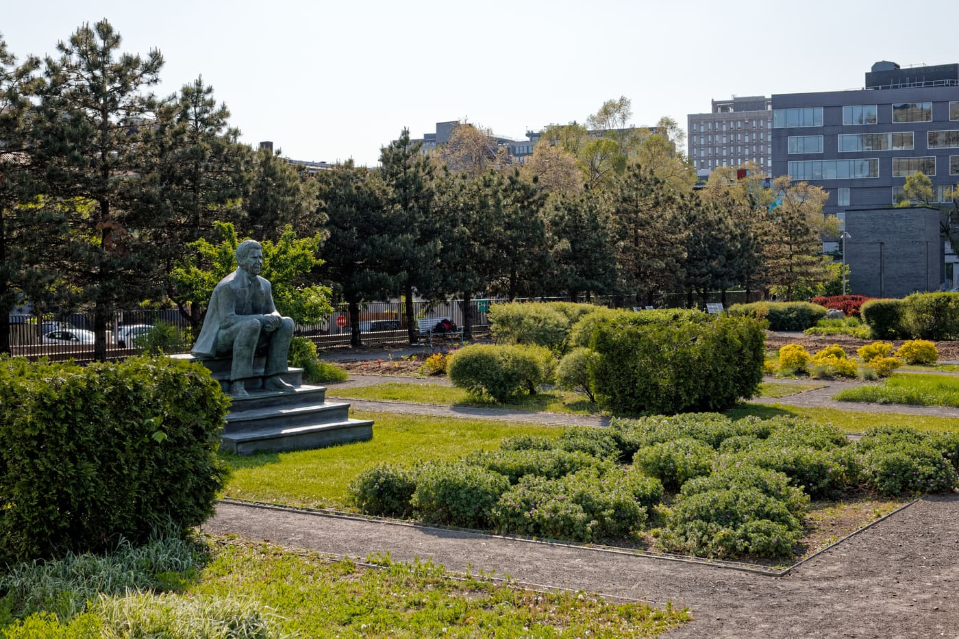 Garden of the Grande Bibliothèque