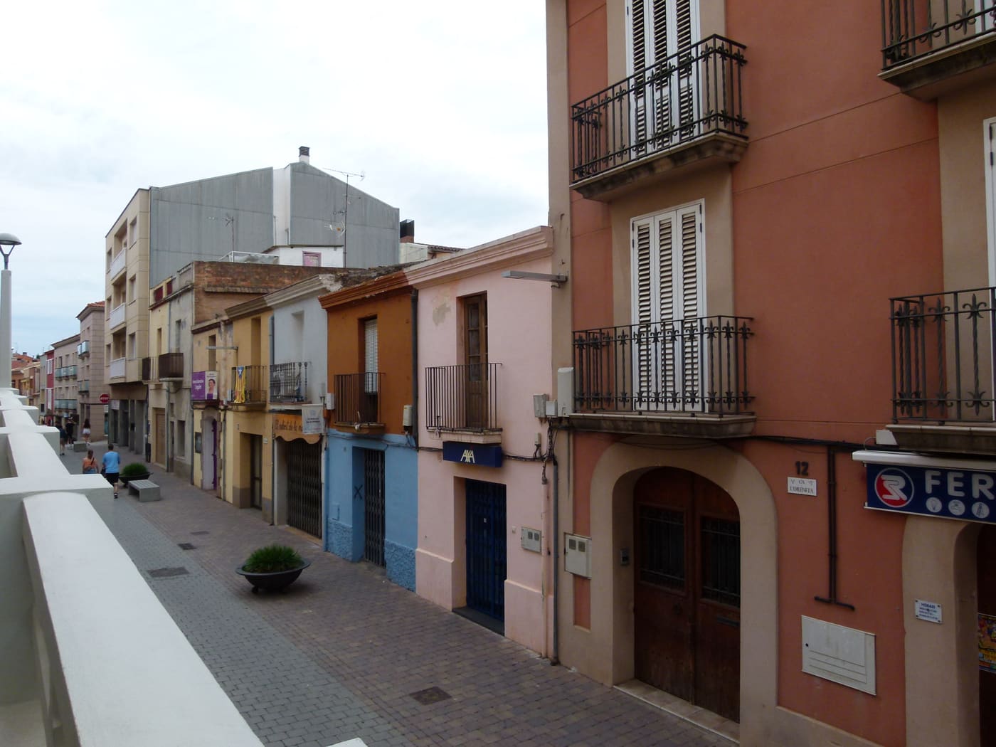 Línia de façanes del carrer Pi i Margall, 14-20
