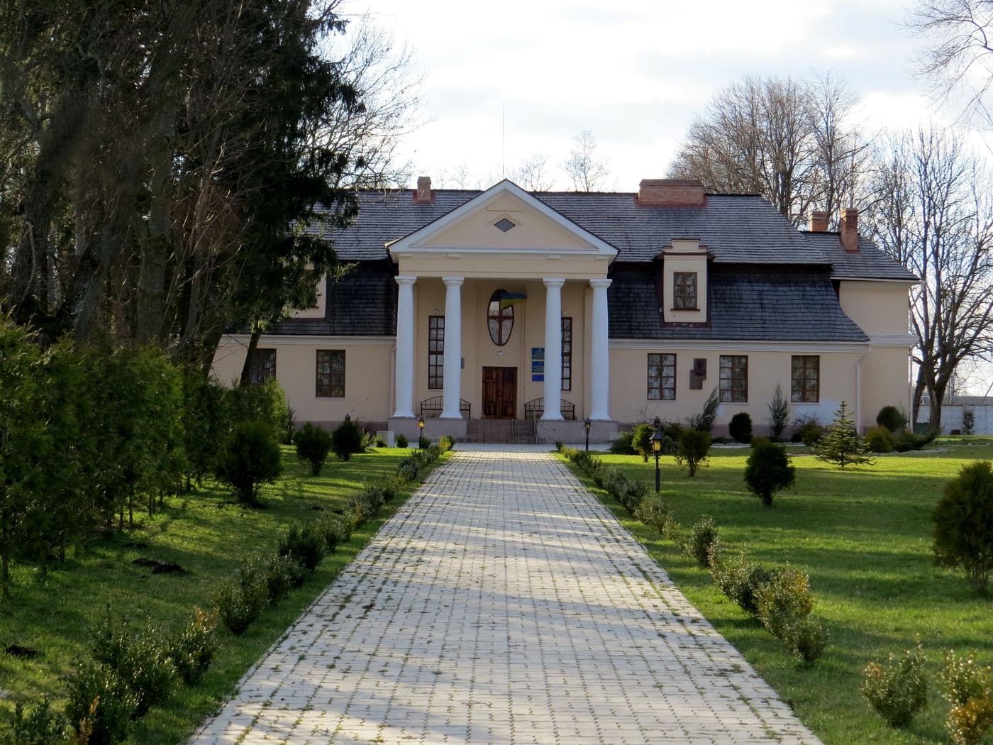 Zaturtsi Vyaceslav Lypynsky Memorial Museum