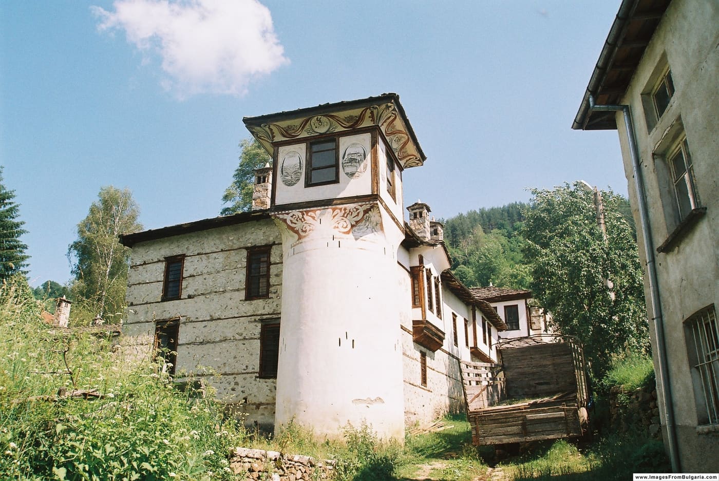 Agushevi konatsi (Mogilitsa)