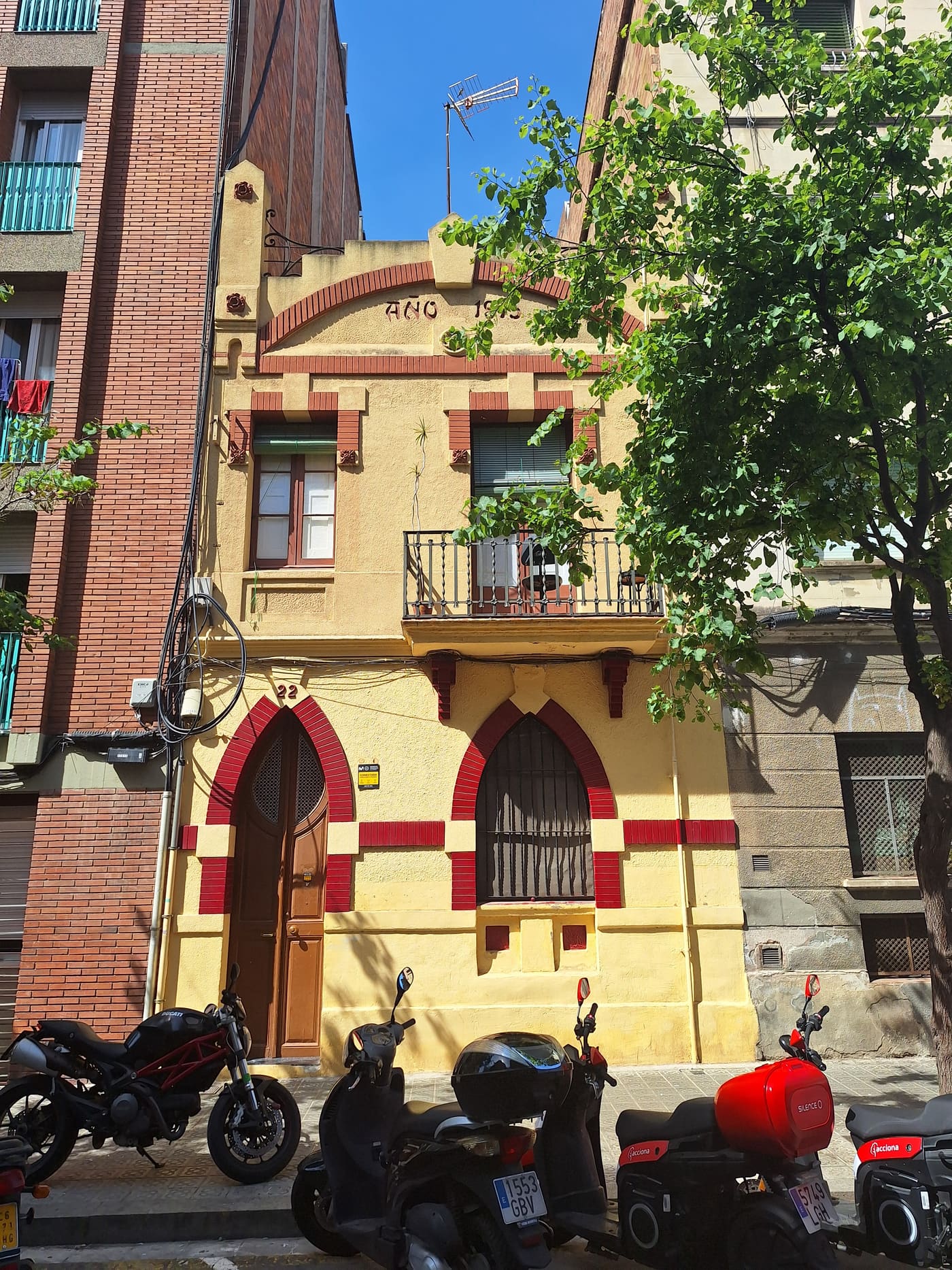 Conjunt del Carrer Comte Güell II